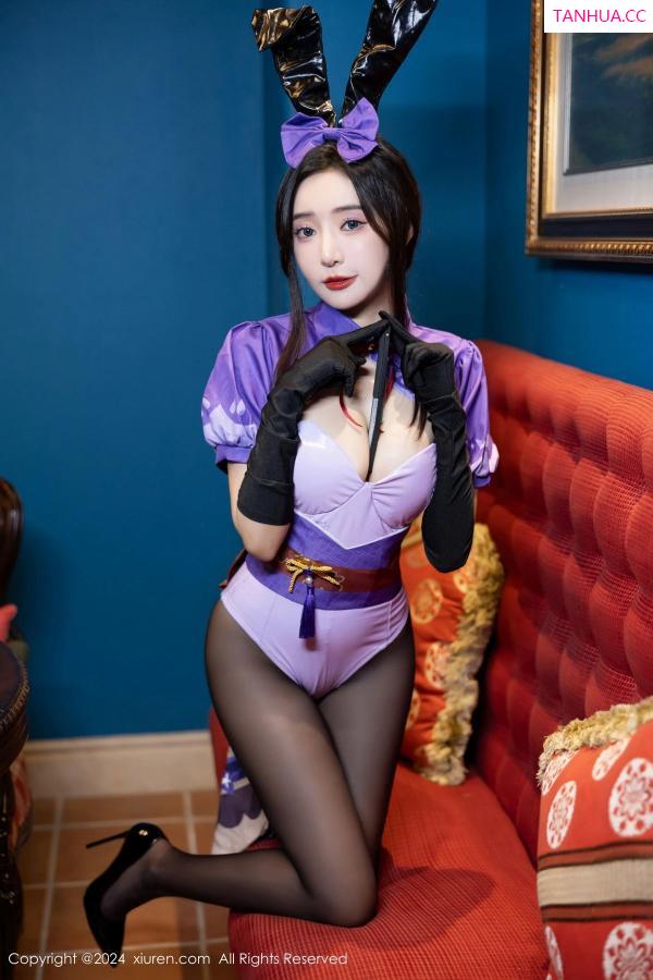 王馨瑶  [XiuRen]高清写真图 2024.05.17 No.8562 王馨瑶yanni 黑丝美腿第22张图片